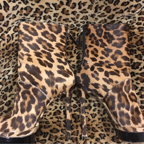 Genuine Pony hair platform boots. Show stoppers! - Picture 3 of 6